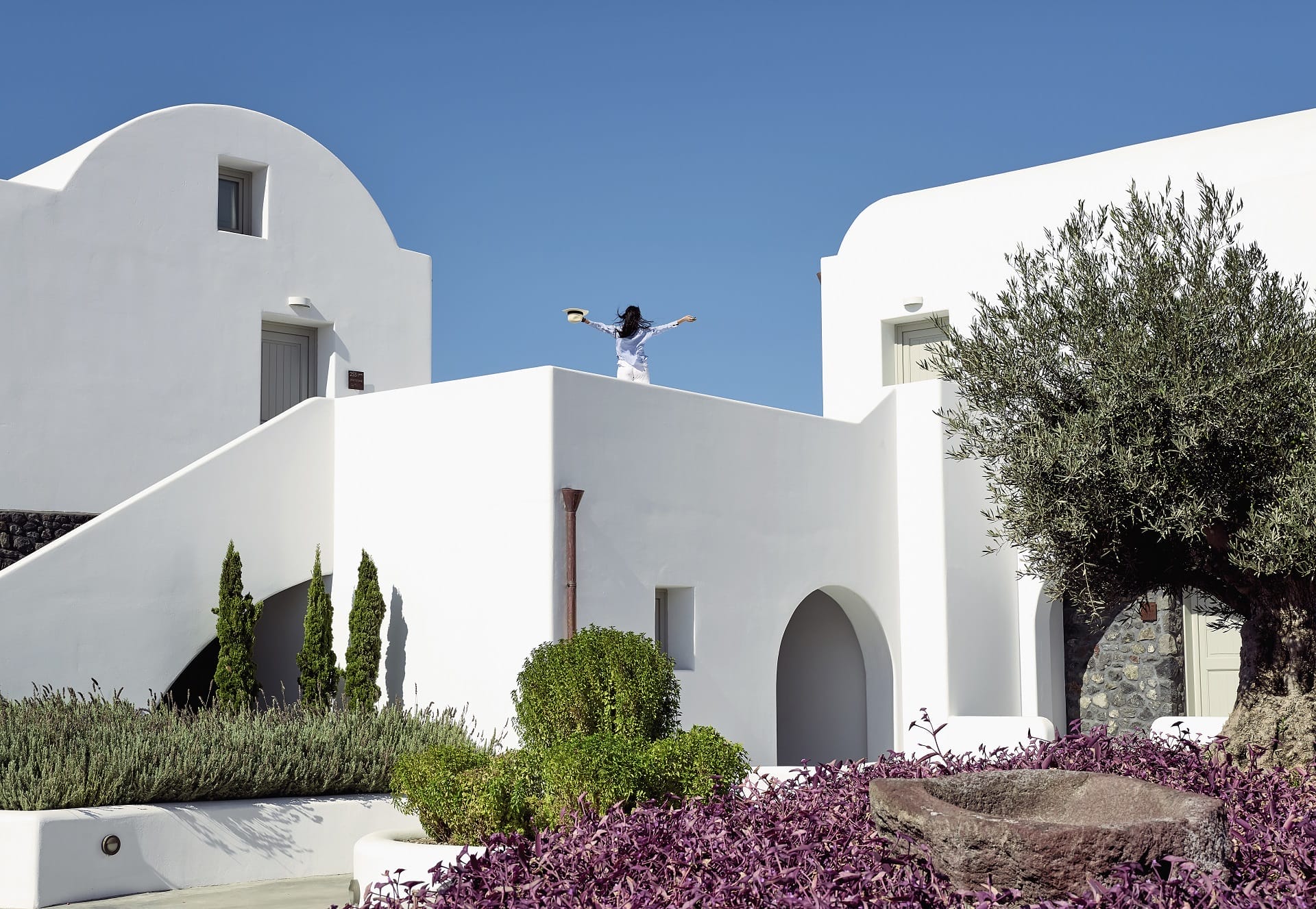 About Santo Pure Oia Suites & Villas